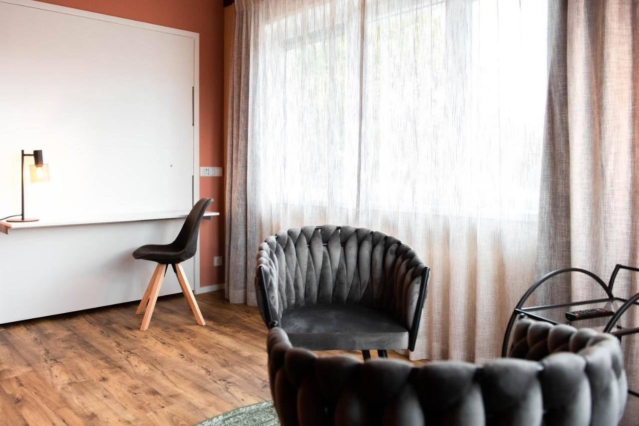 Hotel Het Wapen Van Drenthe Roden Kültér fotó